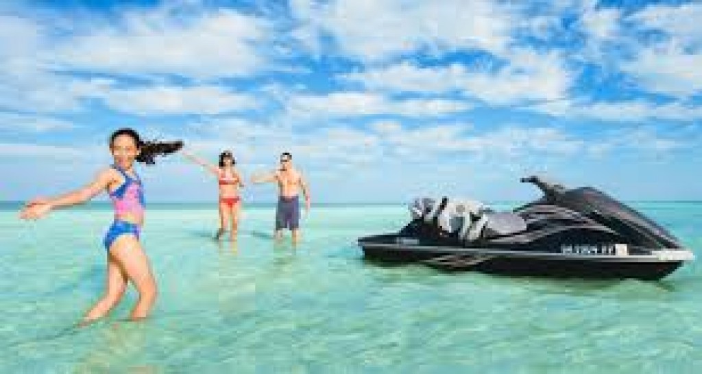 7 Best Places To Jet Ski In Florida [Essential Trips]