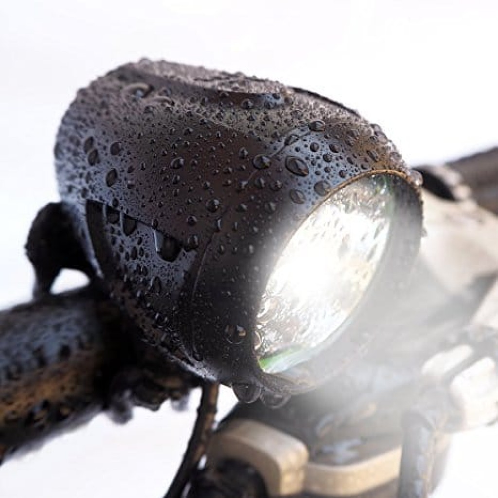 5 Best Jet Ski Light Alternatives [Top Picks & Guide]